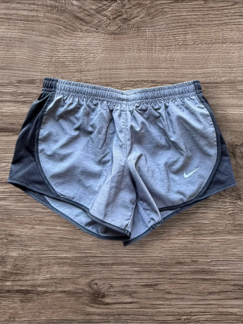 Girls Nike Lot of 5 Matching Pieces Size Medium - Picture 10 of 11